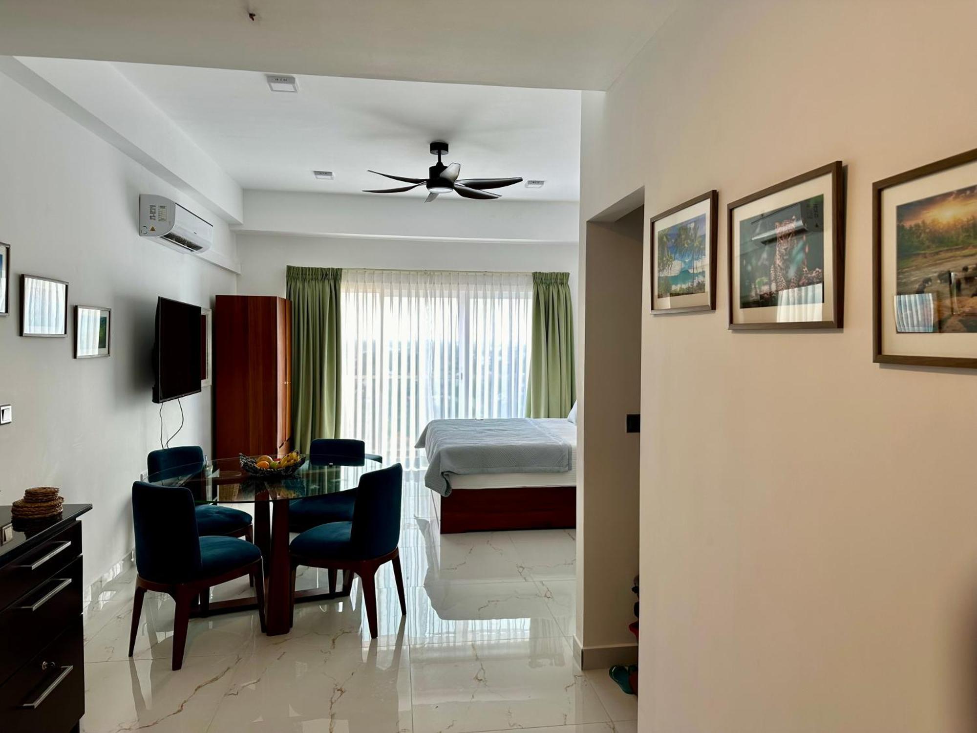 Ocean Breeze Hotel Residencies Britlanka Apartments Negombo Buitenkant foto