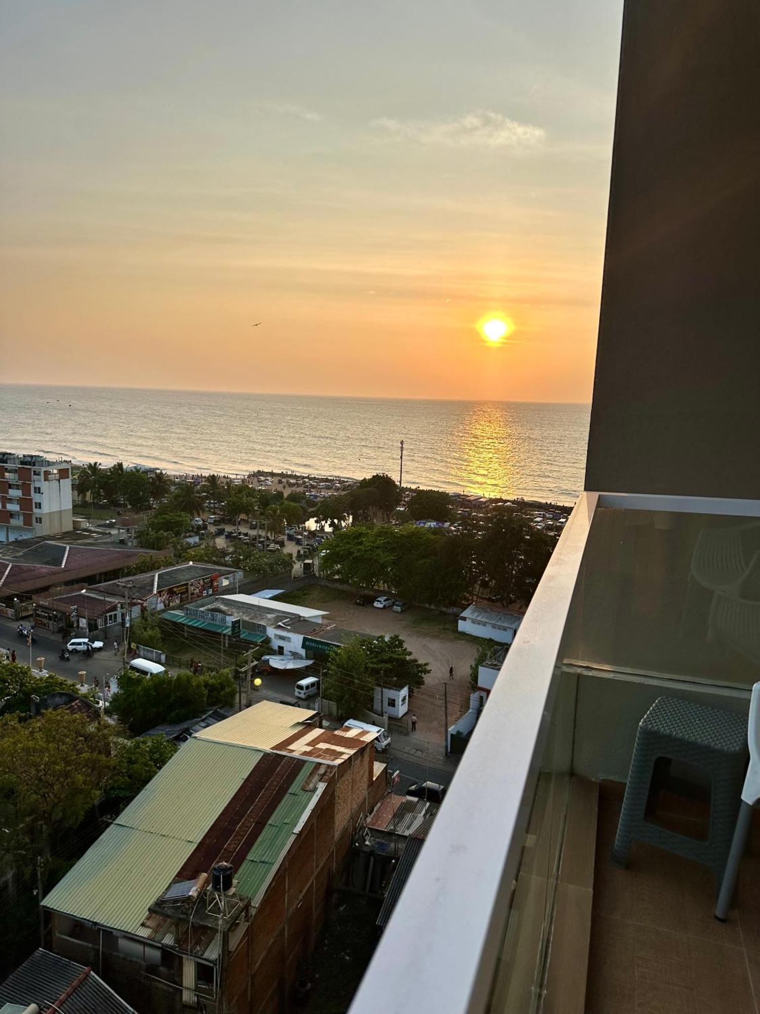 Ocean Breeze Hotel Residencies Britlanka Apartments Negombo Buitenkant foto